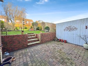 Photo 6- click for photo gallery